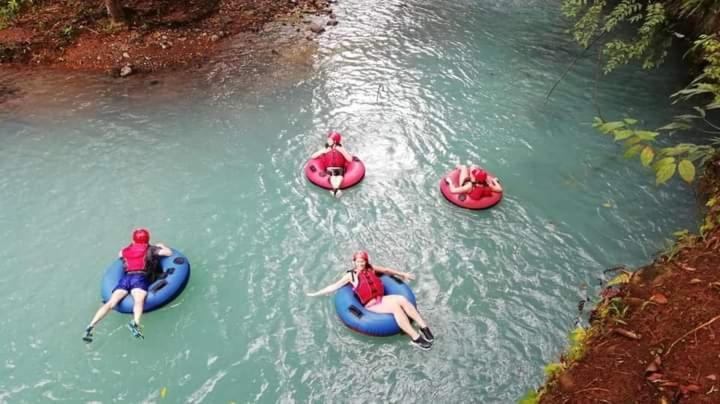 Bed and Breakfast Posada Rio Celeste In Экстерьер фото